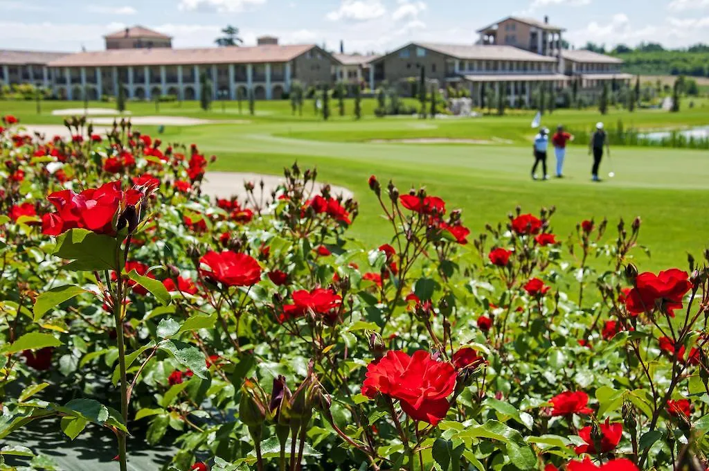Garda Residence San Vigilio Golf Pozzolengo 0*,  Italy
