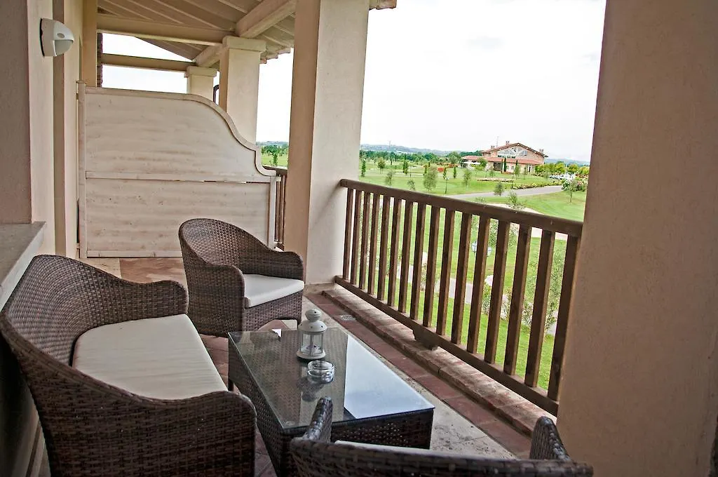 Apartment Garda Residence San Vigilio Golf Pozzolengo Italy